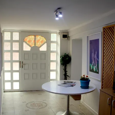 Apartment Downtown Oasis