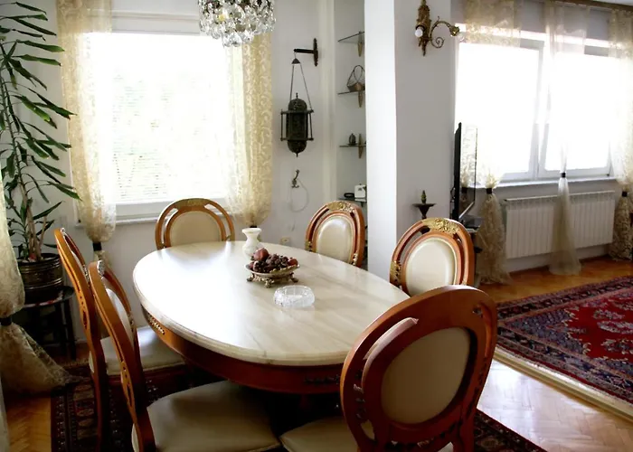 Downtown Oasis * Sarajevo