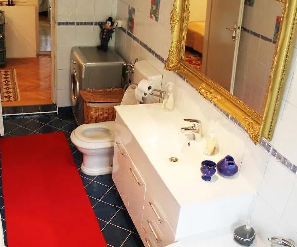 Downtown Oasis * Sarajevo